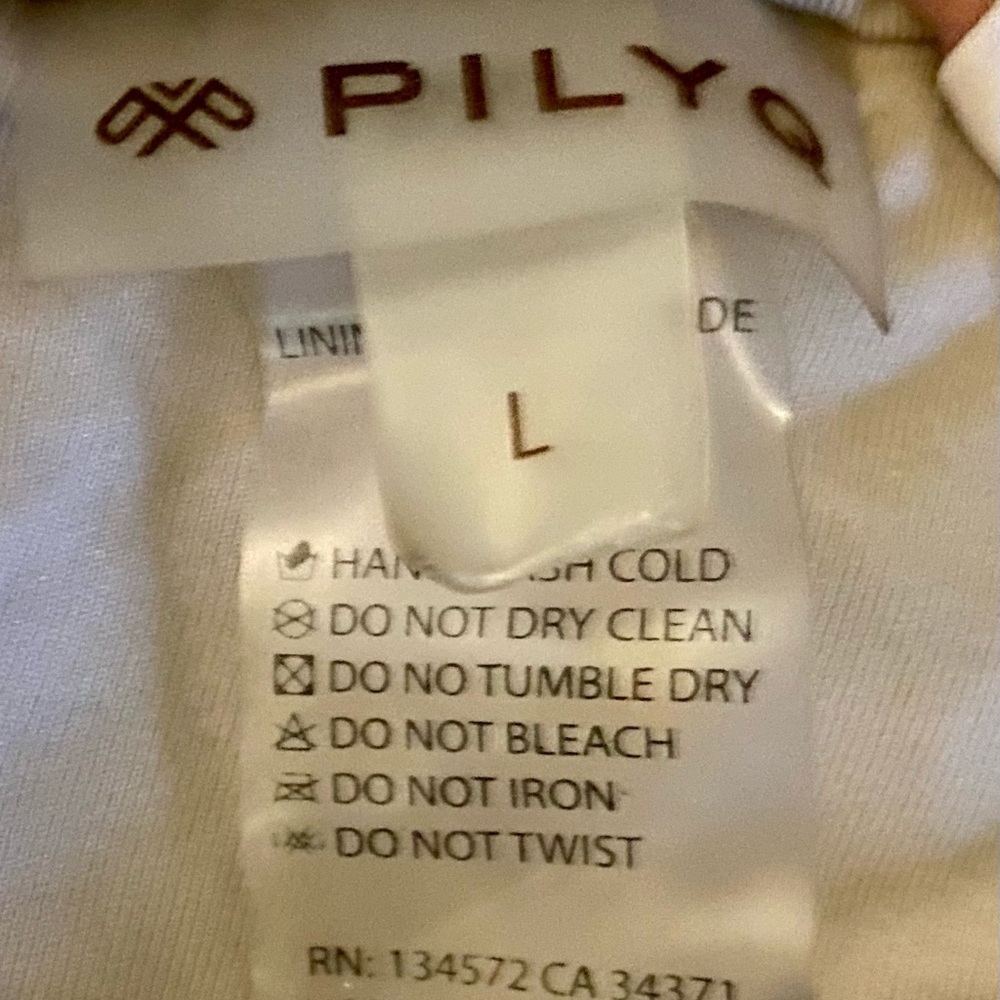 PILYQ Bikini - Picture 6 of 8